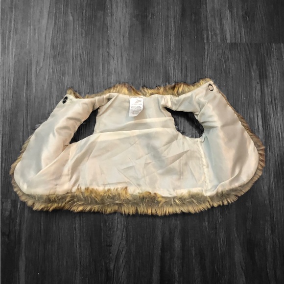 Cutie Pie Faux Fur Brown Sleeveless Button Vest Baby Girl size 12 months - Picture 3 of 6